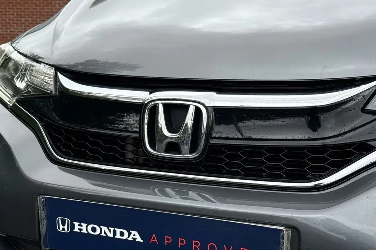 2018-honda-jazz-13-i-vtec-ex-navi-cvt-big-26