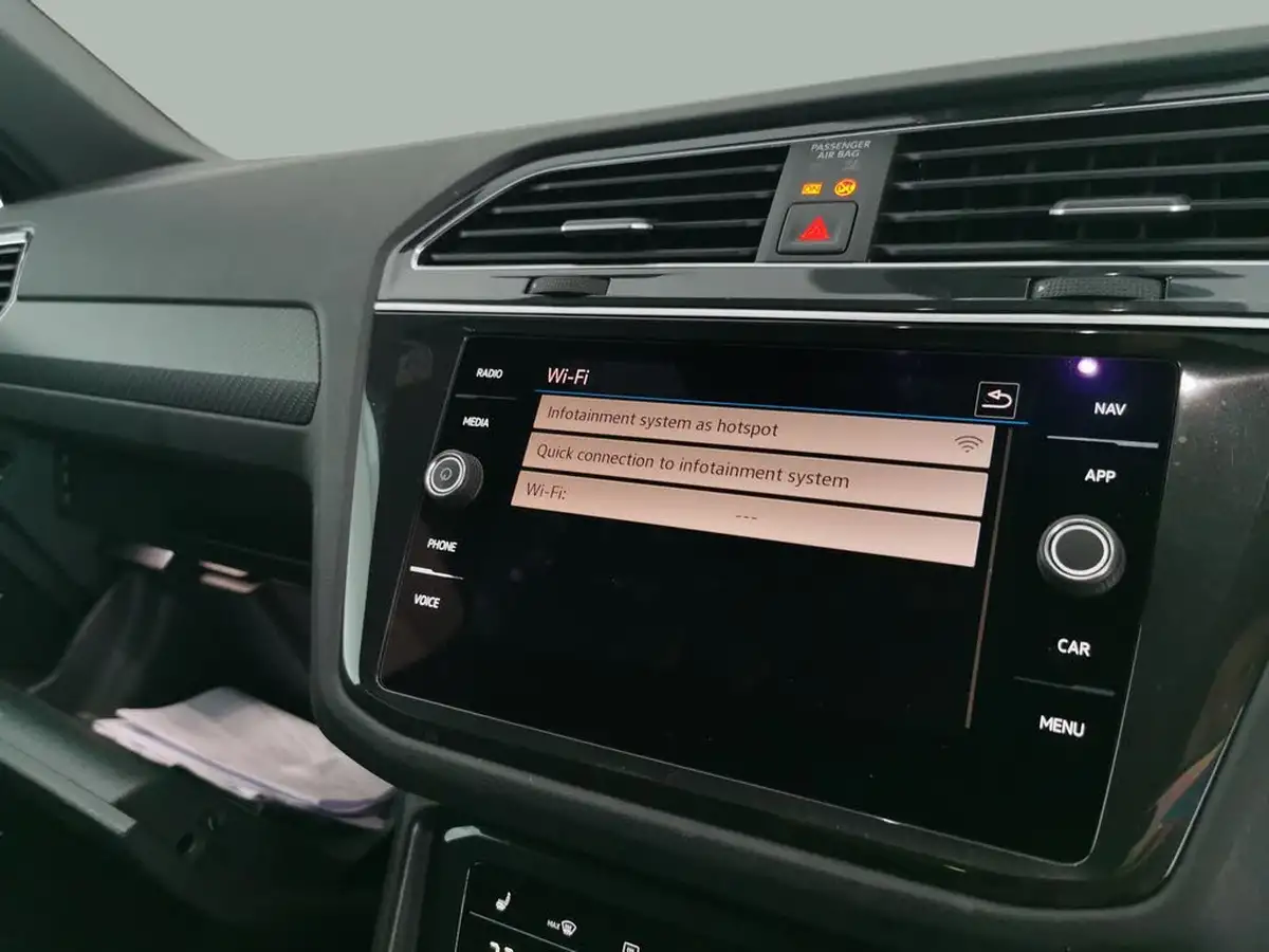 2021-volkswagen-tiguan-15-tsi-r-line-big-16