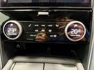 2022-land-rover-discovery-30-d300-metropolitan-edition-small-19