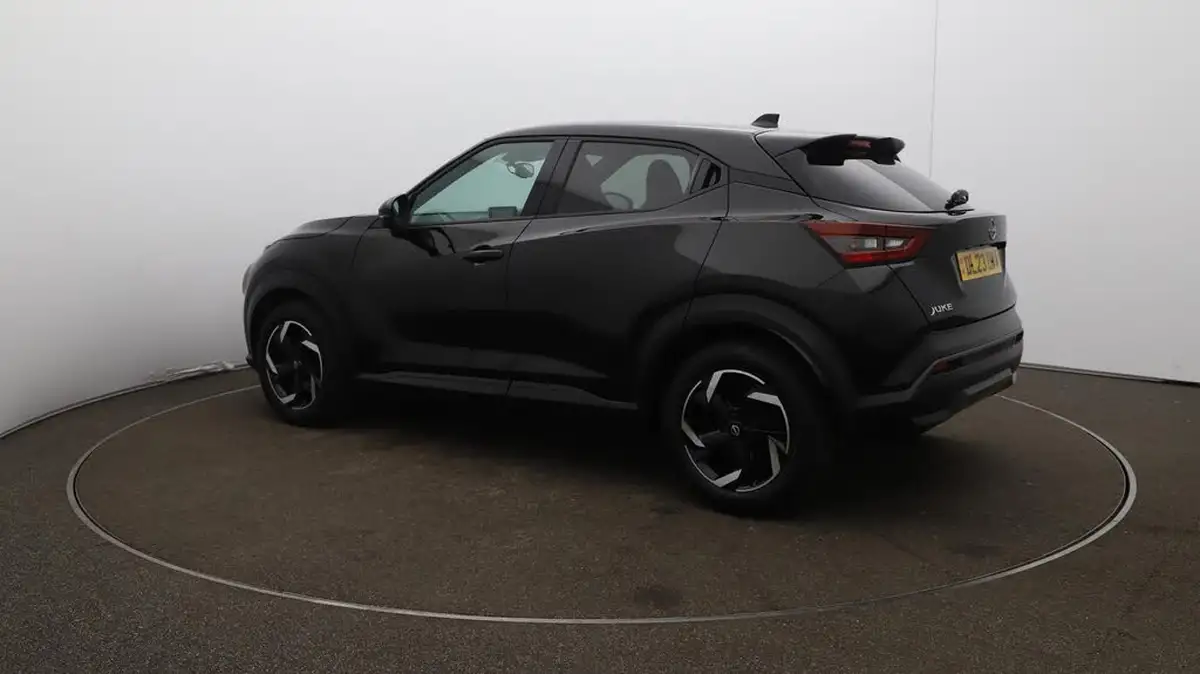 2023-nissan-juke-10-dig-t-n-connecta-big-35