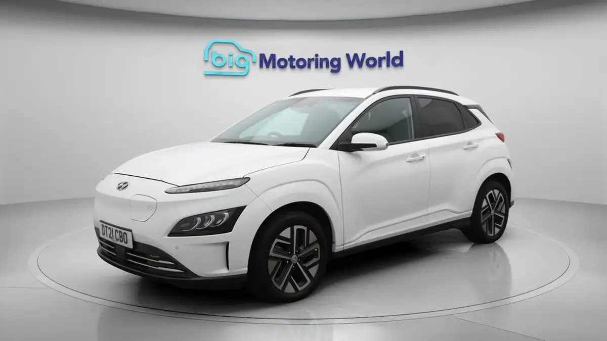2021-hyundai-kona-e-premium-204ps-64kwh-7kw-obc-big-3