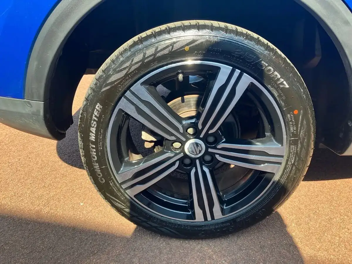 2018-mg-zs-suv-15-vti-tech-exclusive-big-7