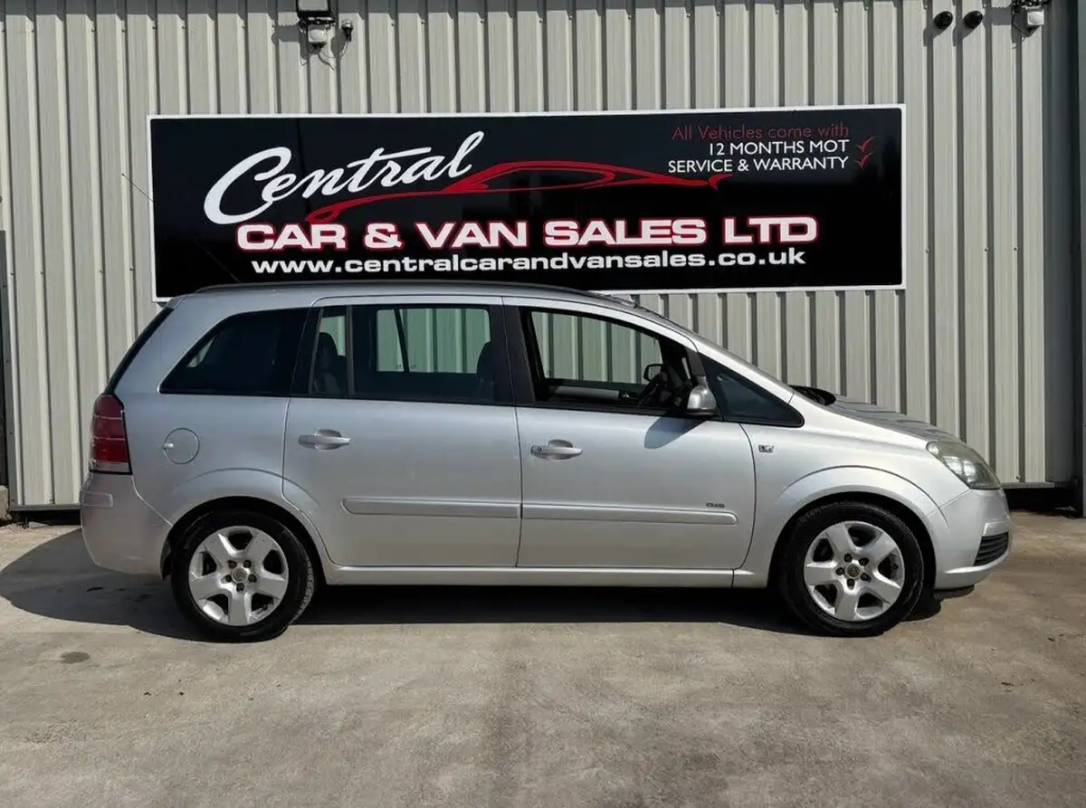 2007-vauxhall-zafira-16-club-big-7