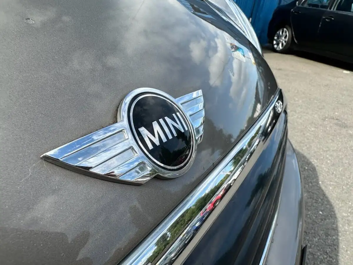 2012-mini-cooper-16-one-98bhp-hatchback-3d-auto-big-46