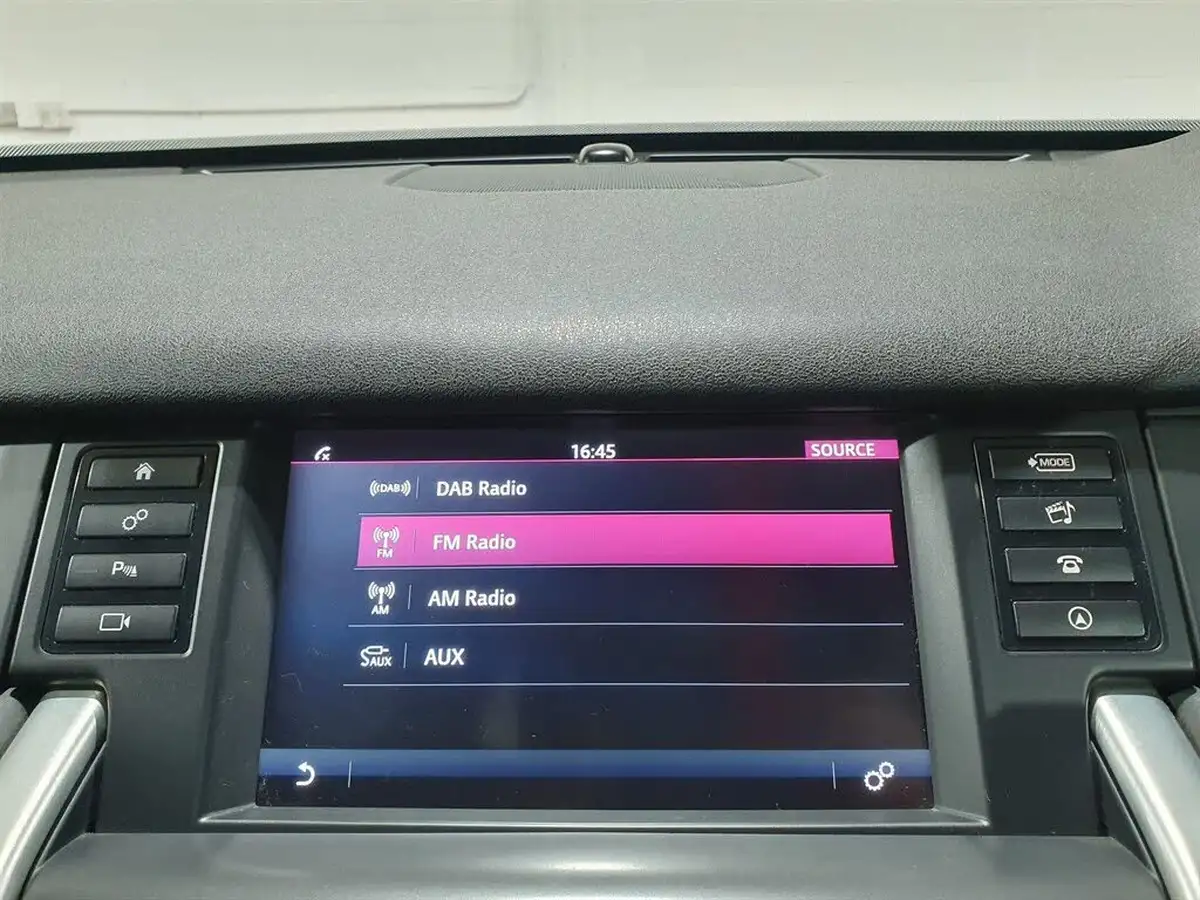 2015-land-rover-discovery-sport-20td4-hse-150ps-5-seat-big-36