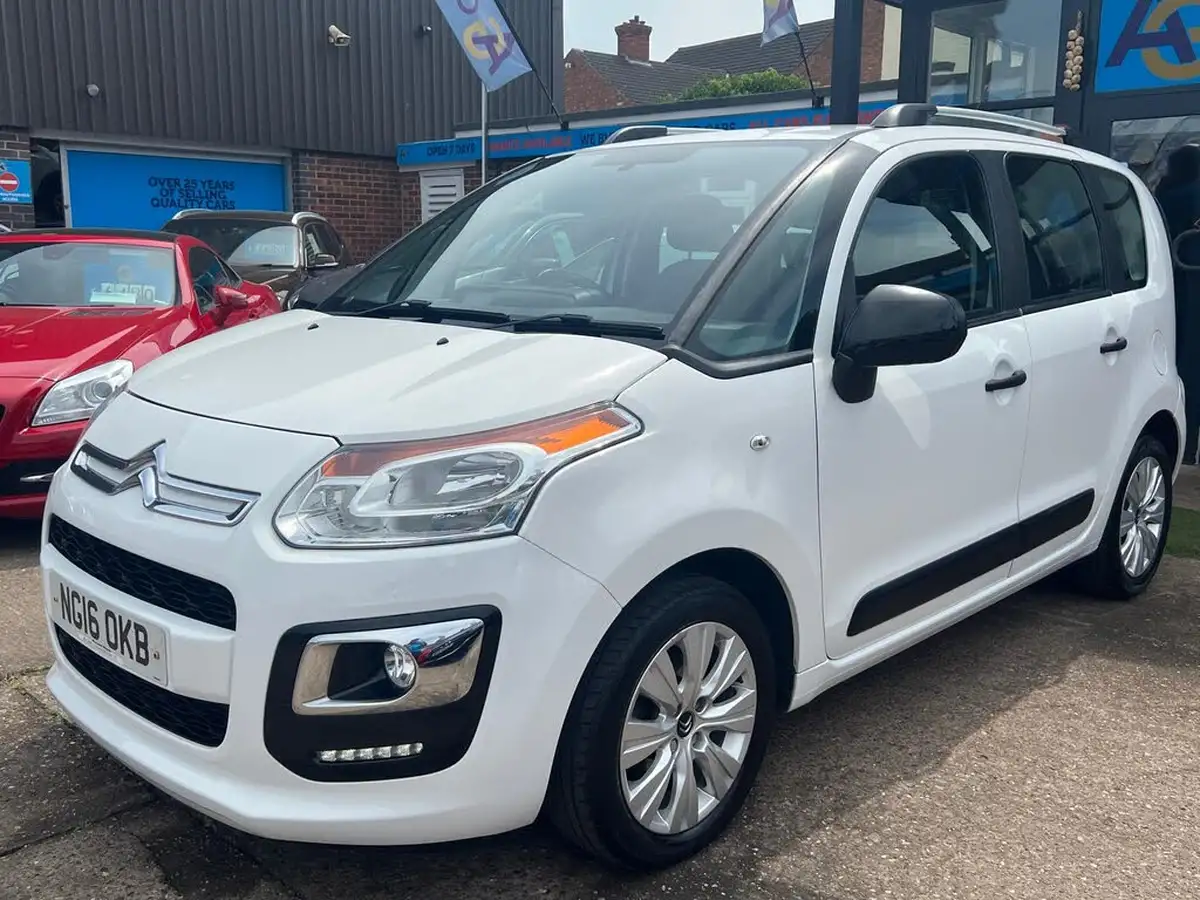 2016-citroen-c3-picasso-16bluehdi-edition-big-10