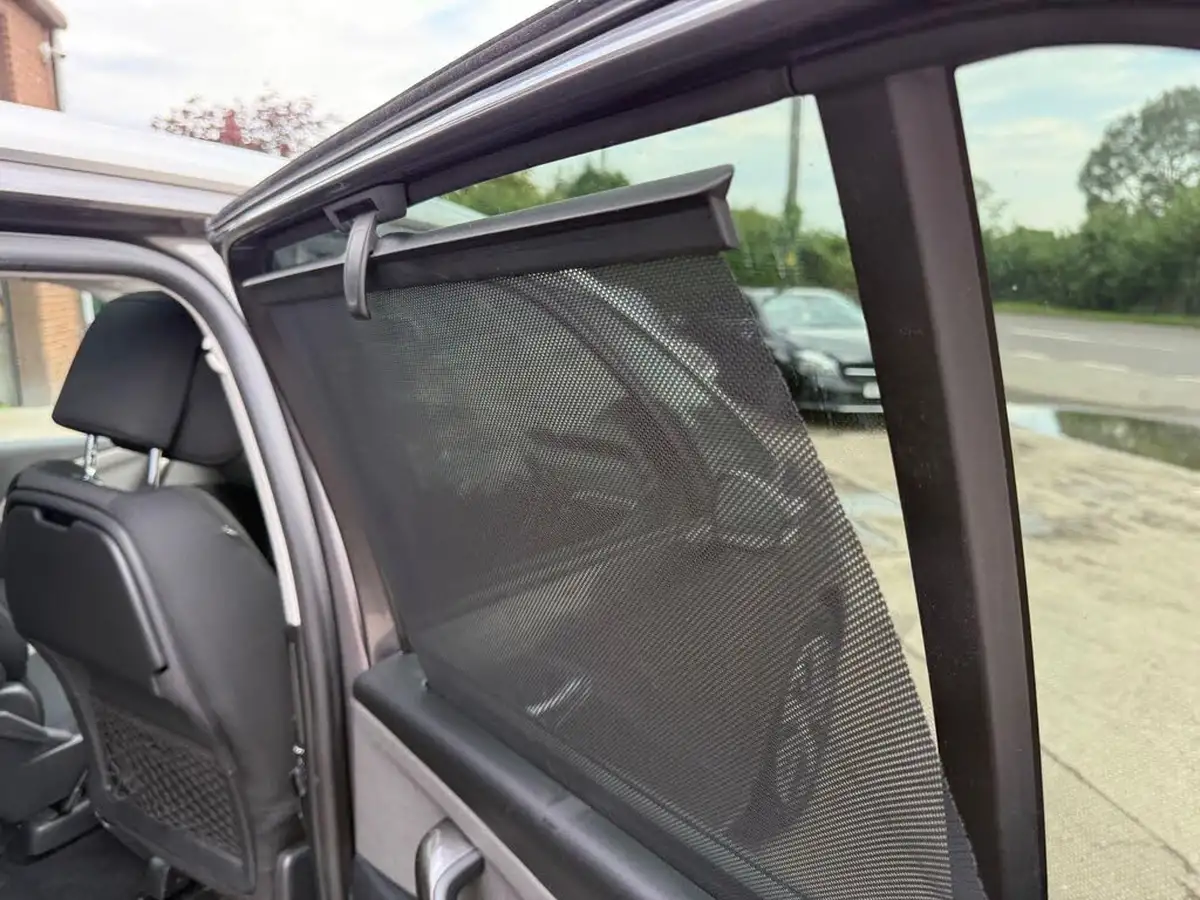 2017-citroen-grand-c4-picasso-16bluehdi-flair-big-70