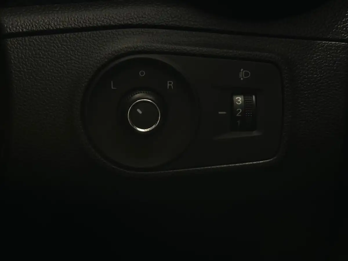 2023-mg-mg3-15-vti-tech-exclusive-nav-big-22