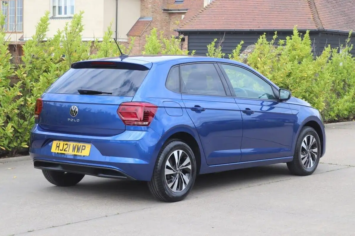 2021-volkswagen-polo-10-tsi-match-big-13
