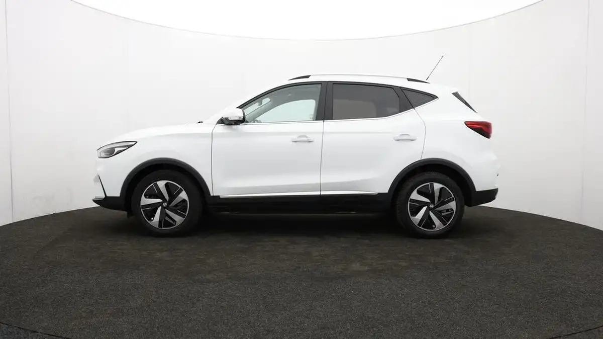 2022-mg-zs-suv-e-trophy-ev-156ps-long-range-big-72