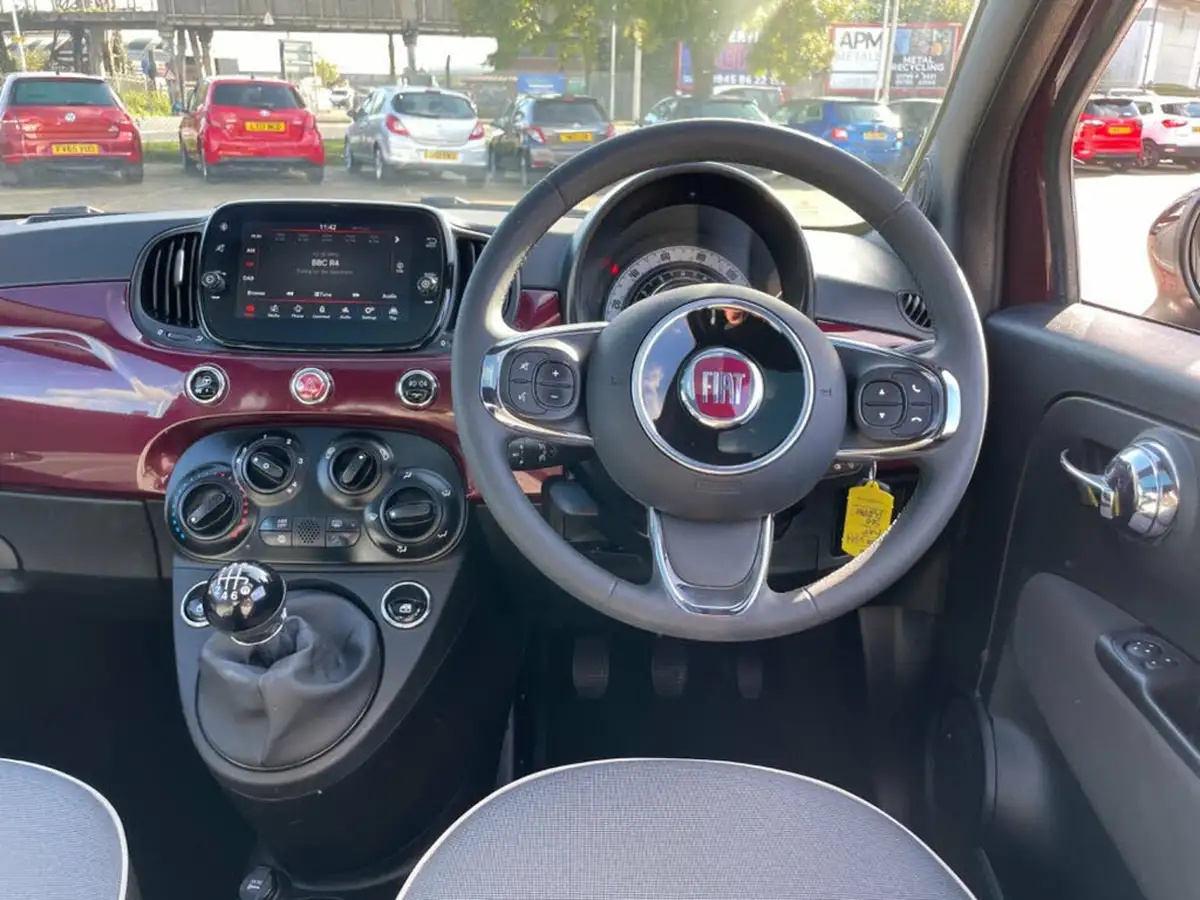 2020-fiat-500-10-lounge-big-17