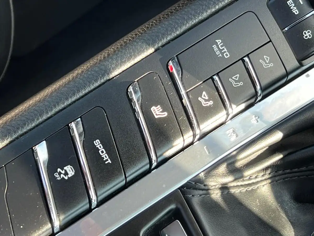 2015-porsche-macan-30td-s-big-37