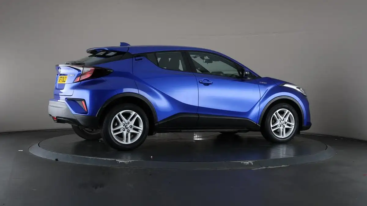 2021-toyota-c-hr-18-vvt-i-icon-big-64