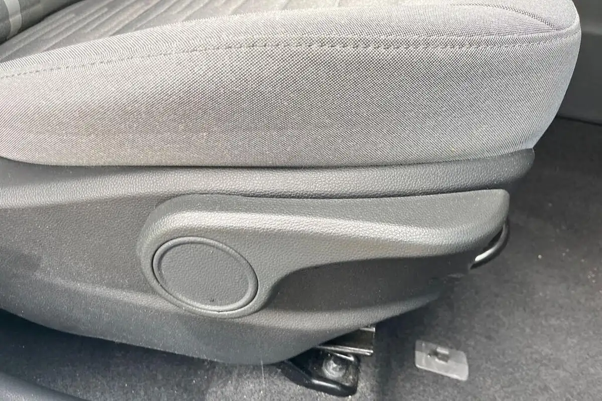 2021-hyundai-i10-10-premium-big-25
