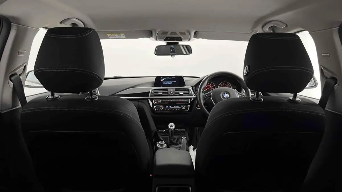 2017-bmw-3-series-15-318i-sport-touring-5d-big-43