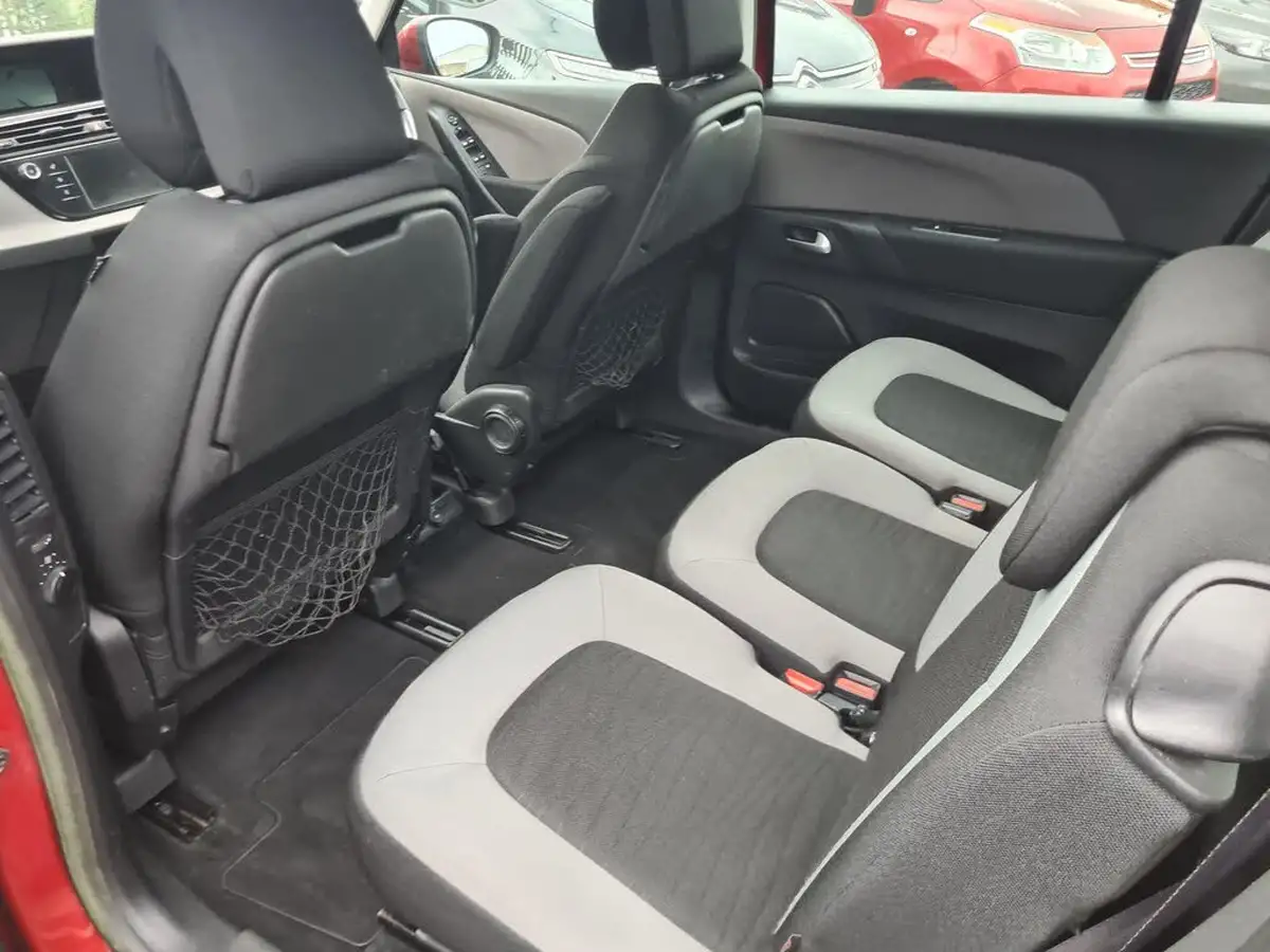 2014-citroen-grand-c4-picasso-16e-hdi-vtr-115ps-etg6-big-21