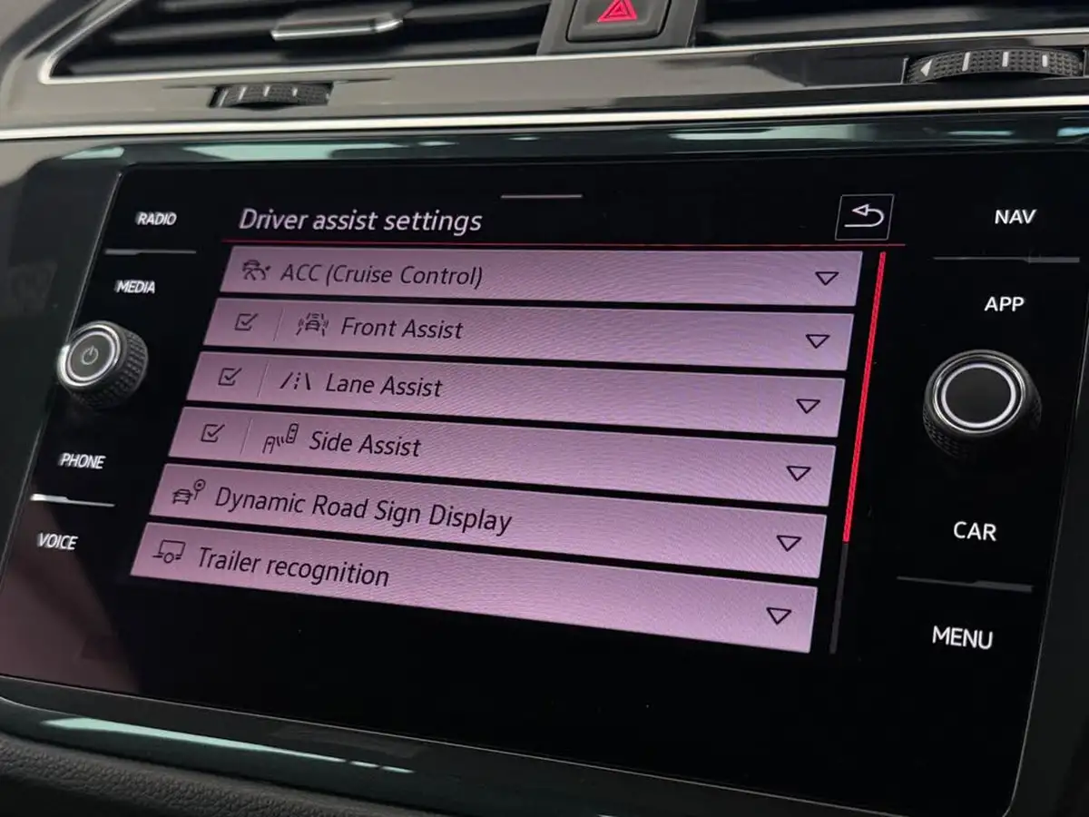 2021-volkswagen-tiguan-15-tsi-r-line-big-37