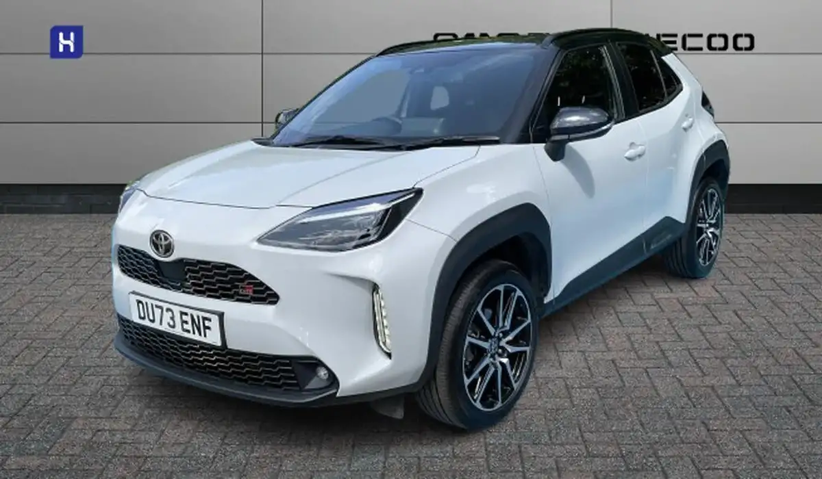 2023-toyota-yaris-cross-15-vvt-i-gr-sport-big-3