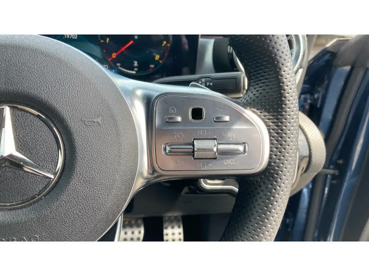 2022-mercedes-benz-cla-13-cla-180-amg-line-premium-plus-coupe-4d-big-36