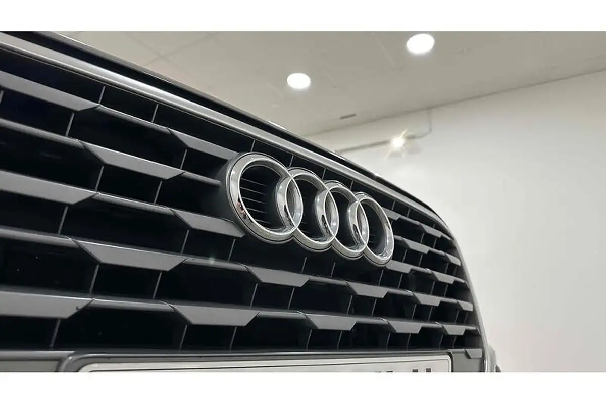 2018-audi-q2-14-tfsi-s-line-big-18