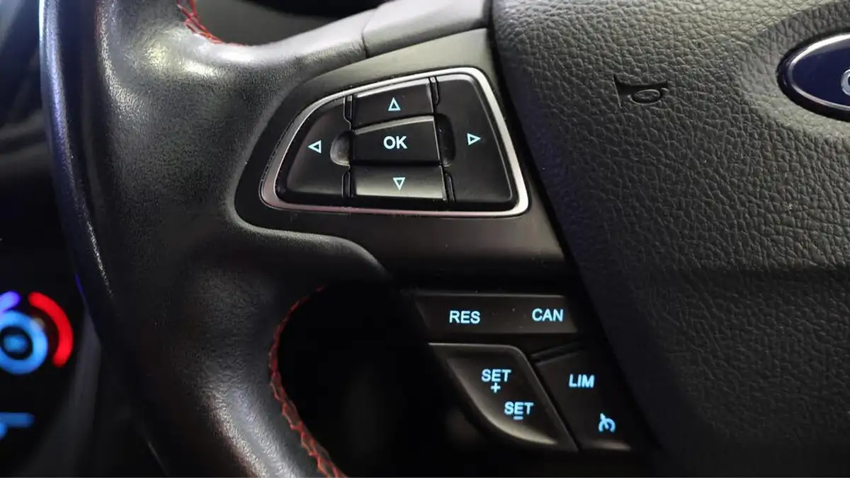 2018-ford-kuga-20tdci-st-line-150ps-big-23