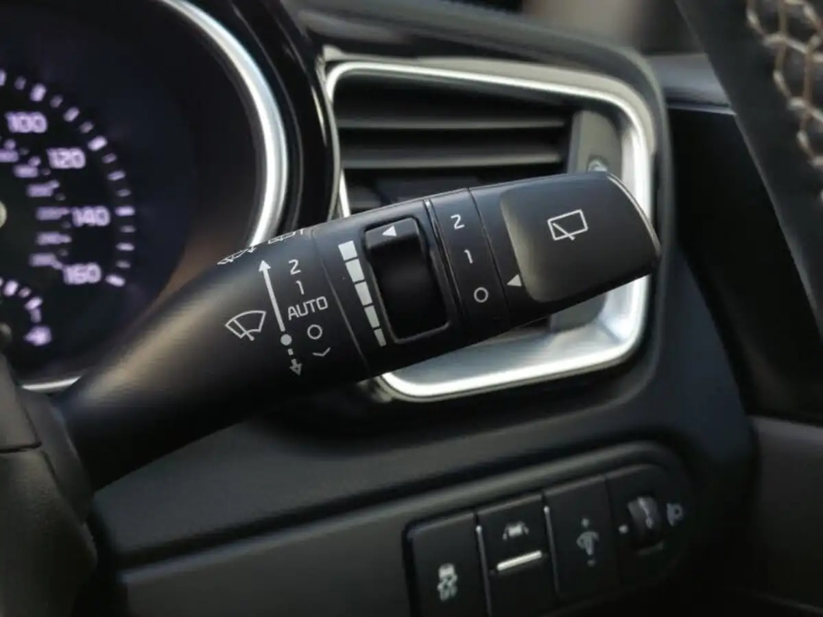 2019-kia-pro-ceed-14-t-gdi-gt-line-big-18