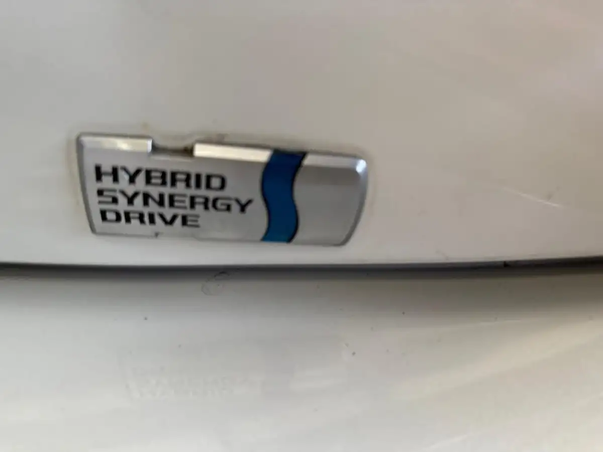 2019-toyota-corolla-big-17