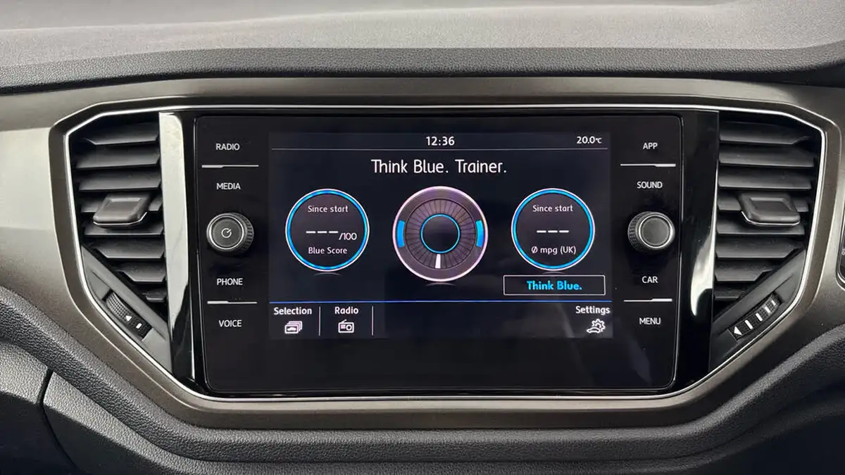 2019-volkswagen-t-roc-15-tsi-se-big-16