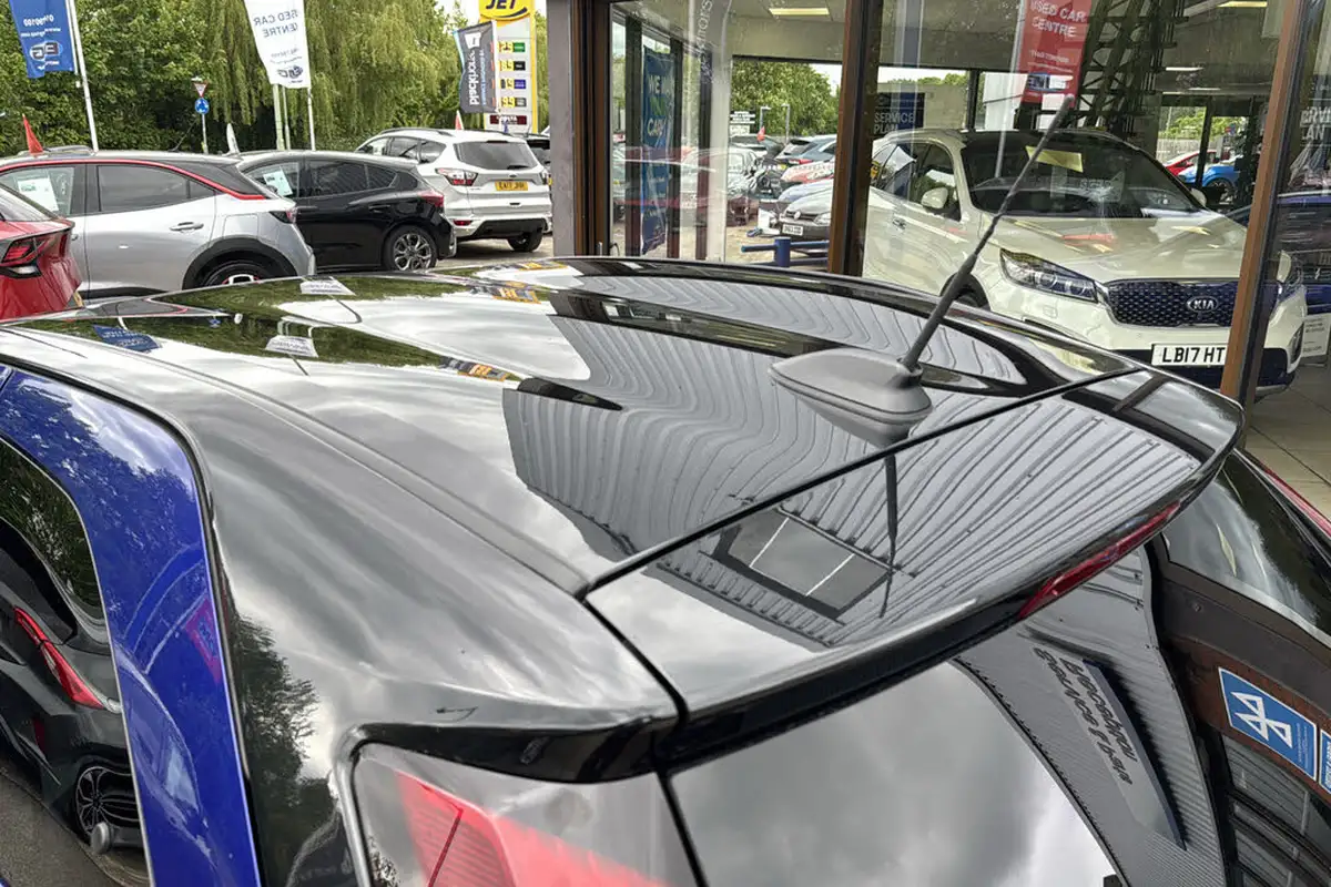 2022-toyota-aygo-x-10-vvt-i-edge-big-39