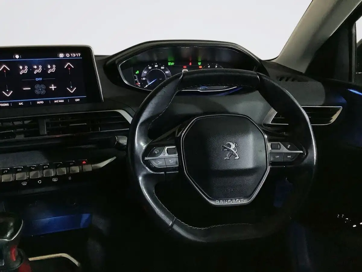2018-peugeot-5008-suv-16-bluehdi-allure-big-15