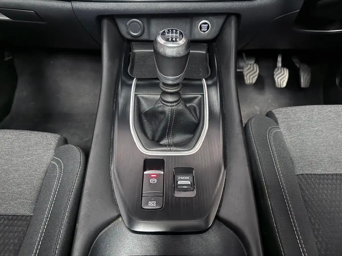2022-nissan-qashqai-13-dig-t-n-connecta-140ps-big-11