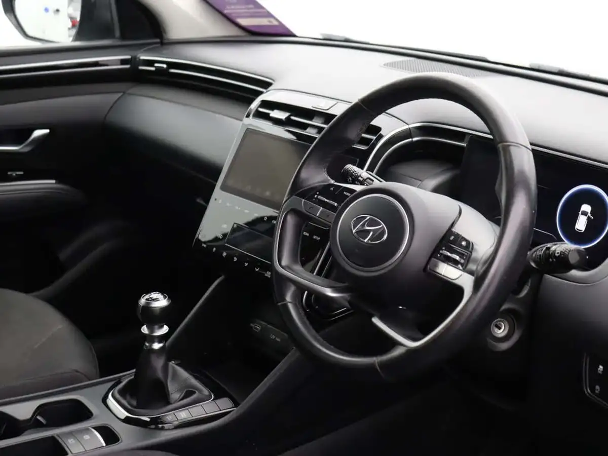 2022-hyundai-tucson-16-t-gdi-se-connect-150ps-big-18
