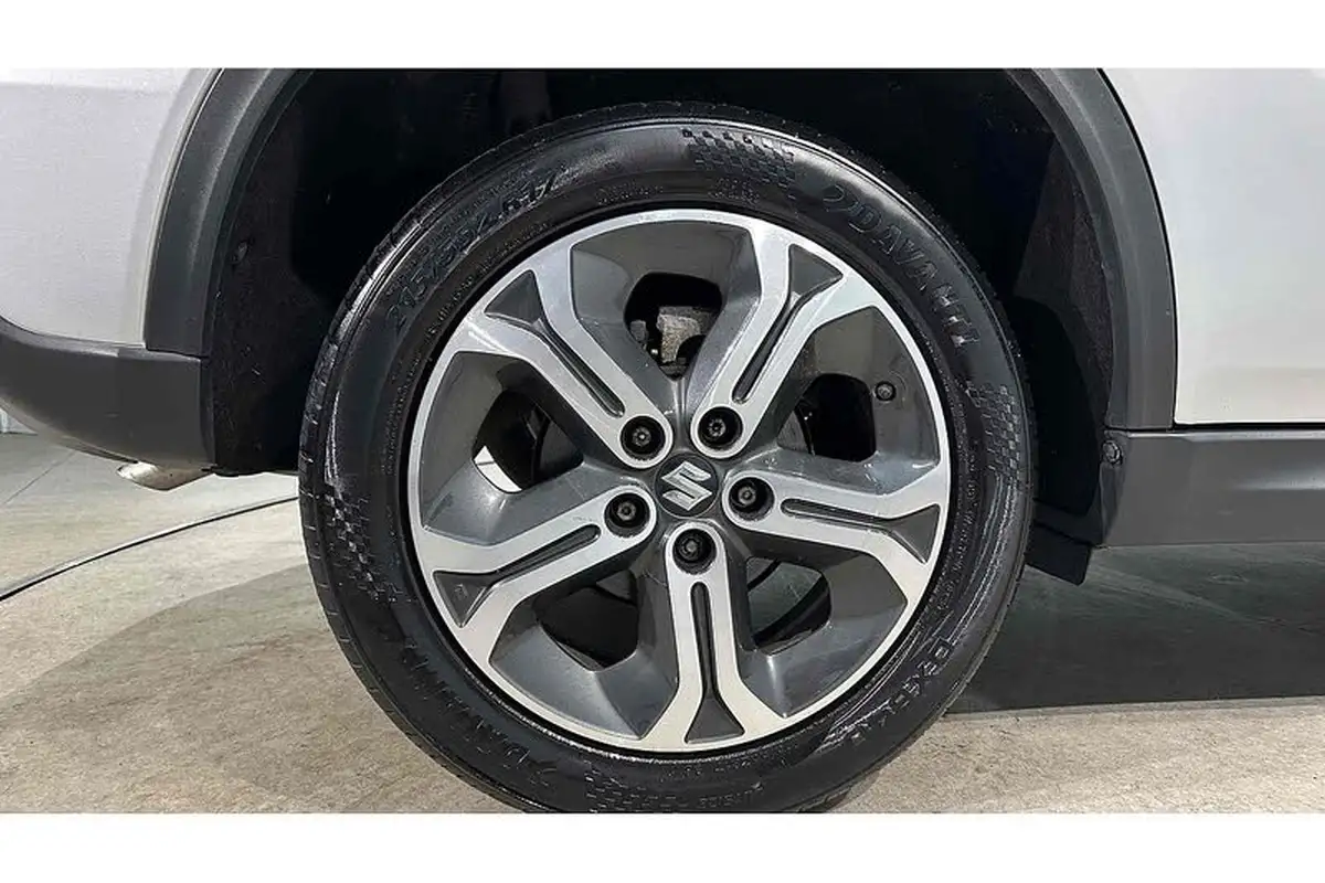 2018-suzuki-vitara-16-sz5-big-15