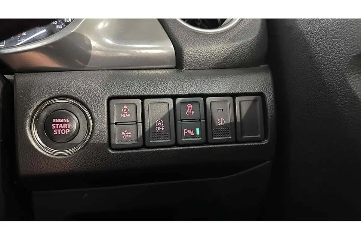 2018-suzuki-vitara-16-sz5-big-39