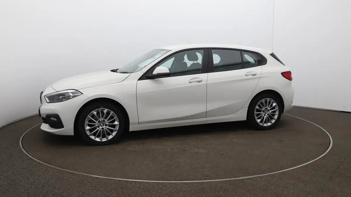 2021-bmw-1-series-15-118i-se-lcp-dct-big-66