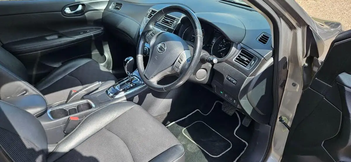 2016-nissan-pulsar-big-2