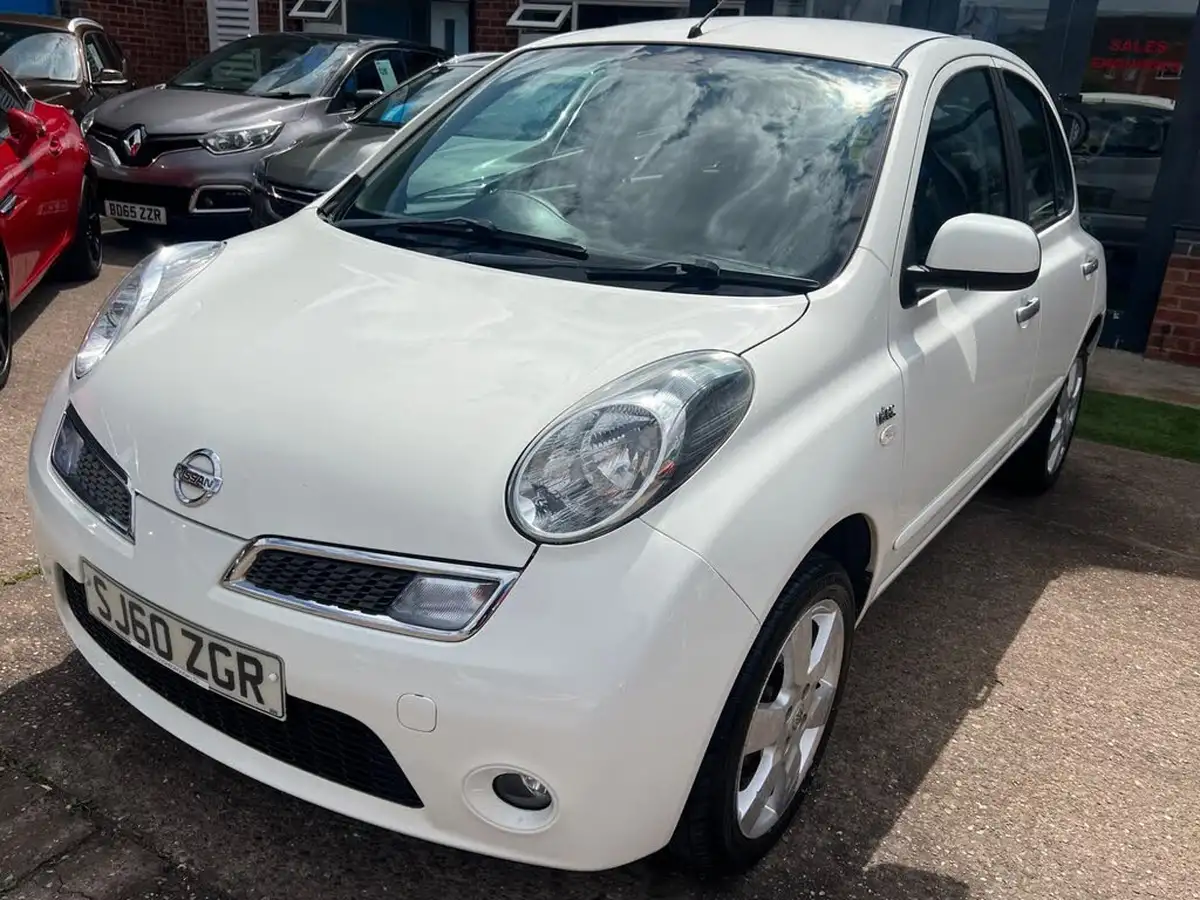 2010-nissan-micra-12-n-tec-5d-big-32