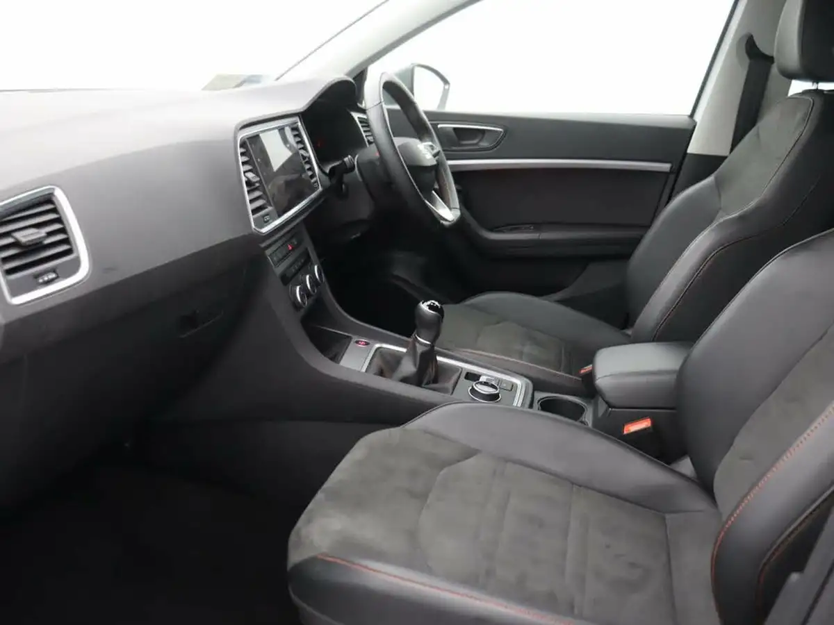 2024-seat-ateca-15-ecotsi-fr-big-31