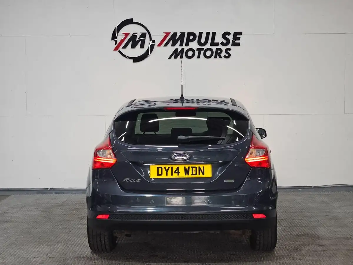 2014-ford-focus-10-titanium-navigator-scti-125ps-hatchback-big-6