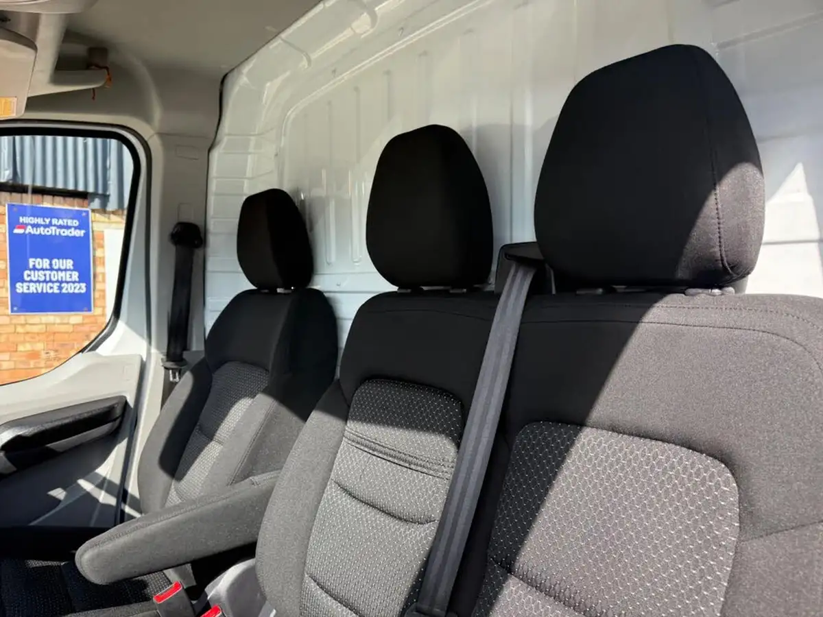 2022-maxus-deliver-9-20tdi-l3h2-big-27