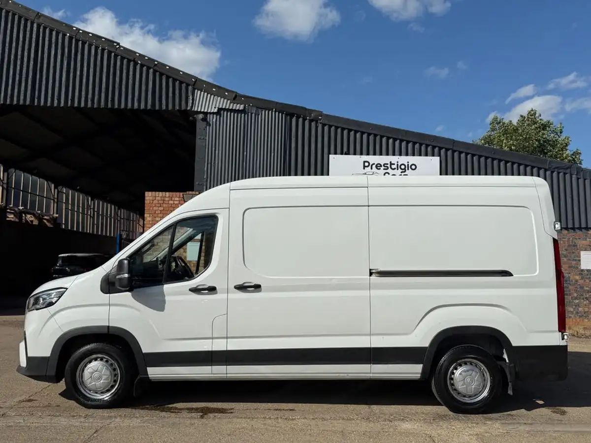 2022-maxus-deliver-9-20tdi-l3h2-big-3