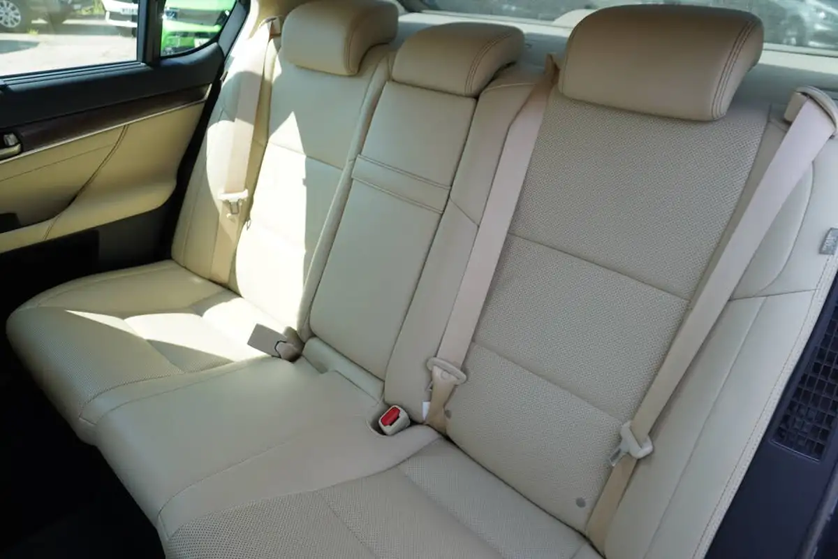 2014-lexus-gs-300h-25-premier-big-34