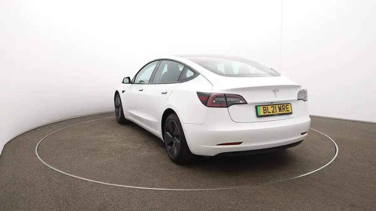 2021-tesla-model-3-e-standard-plus-big-60