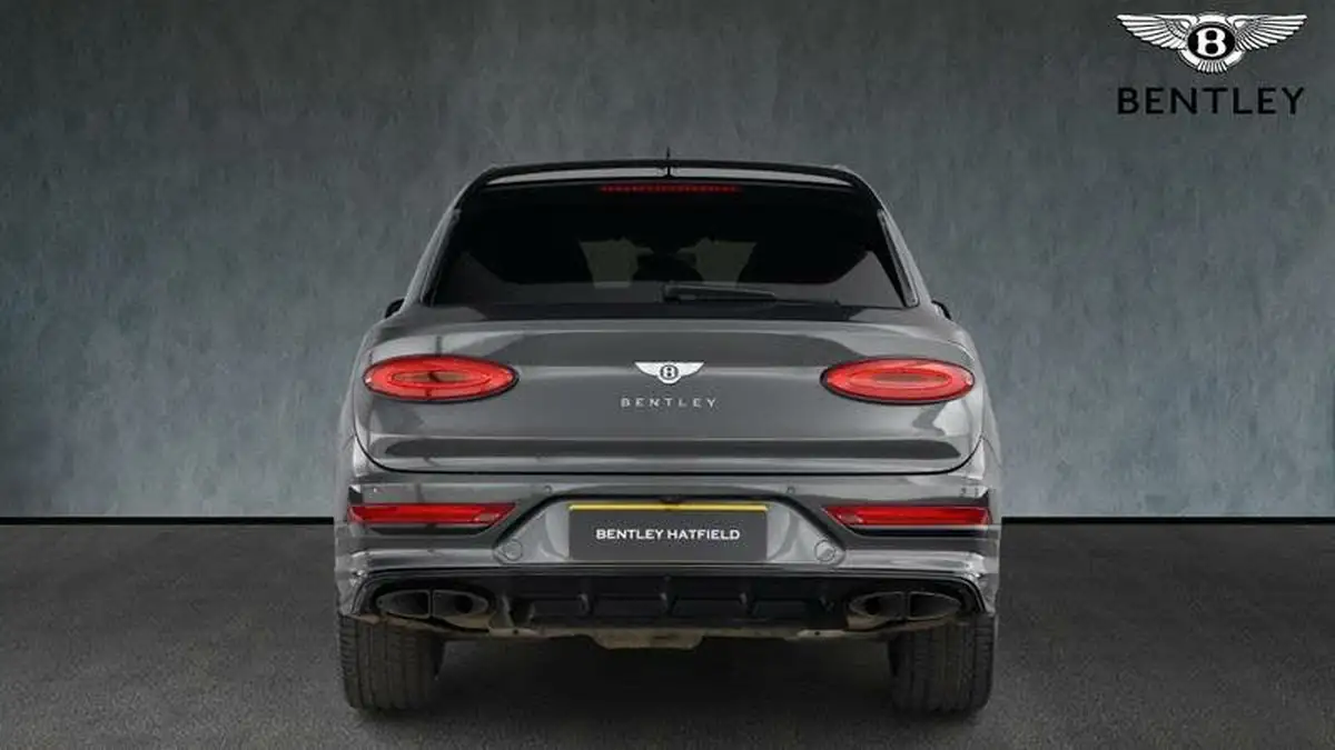 2021-bentley-bentayga-40-v8-big-7