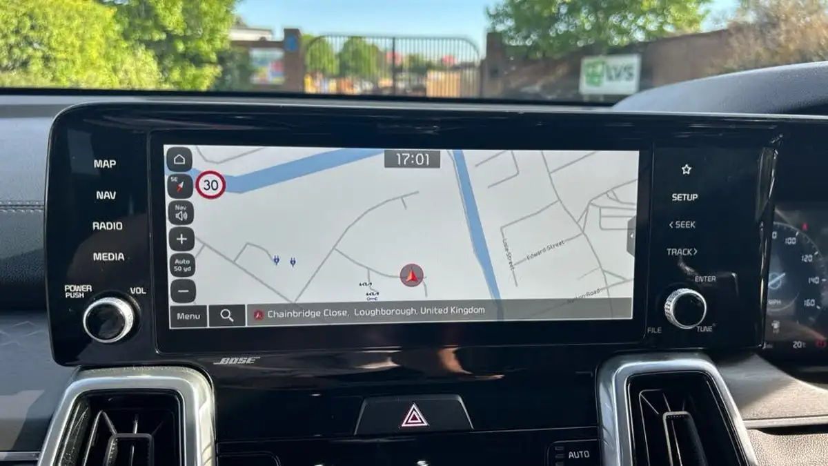 2023-kia-sorento-16-t-gdi-4-261bhp-phev-big-9