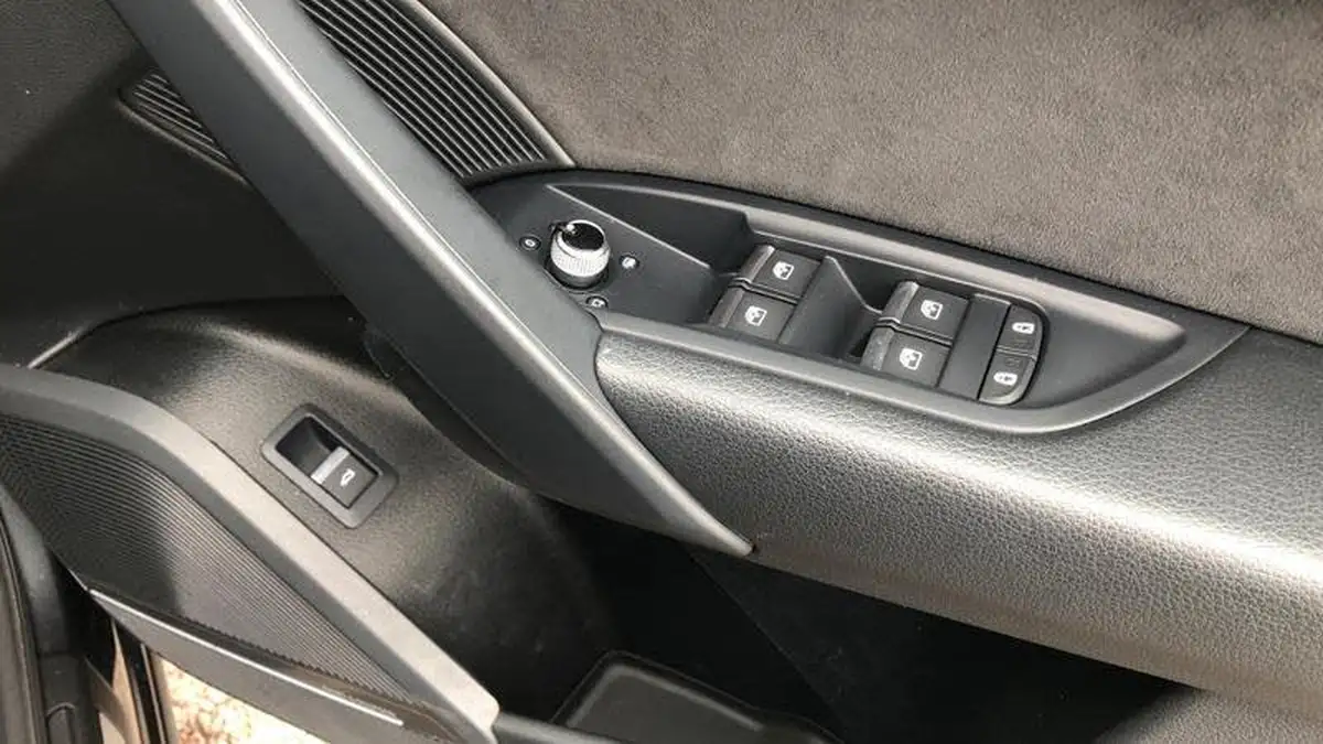 2022-audi-q5-20-40-tdi-s-line-sportback-big-24
