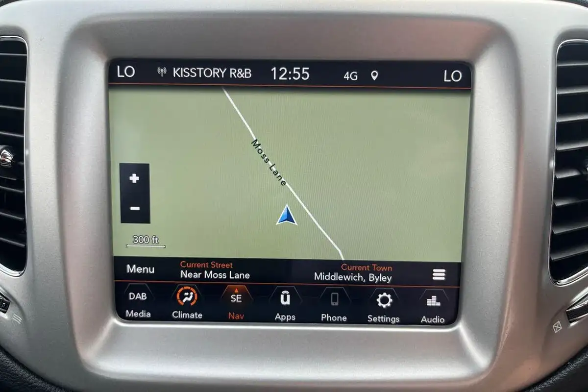 2021-jeep-compass-14-multiair-ii-longitude-168bhp-4x4-auto-big-10