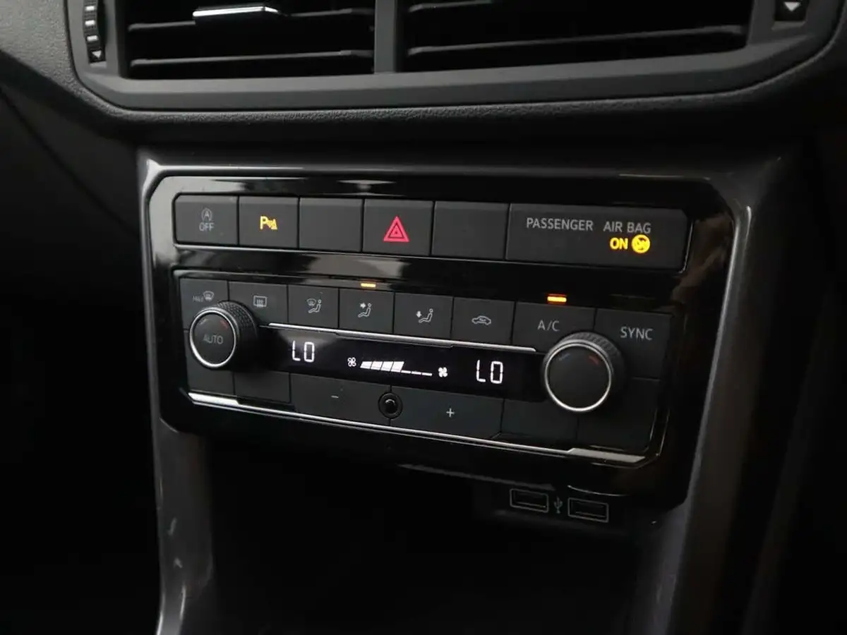 2020-volkswagen-t-cross-10-tsi-sel-115ps-big-24