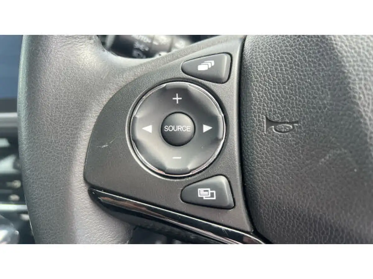 2018-honda-hr-v-15-i-vtec-se-cvt-big-22