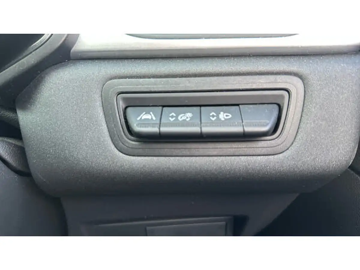 2021-renault-captur-13-tce-iconic-130bhp-edc-auto-big-21